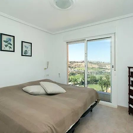 Ch Casa Marco Simone La Marquesa Golf Holiday home